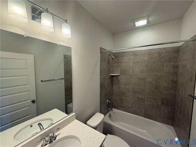 Building Photo - 4007 Munson Wds Pl