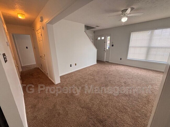 Building Photo - 7952 118th St