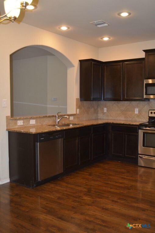 Building Photo - 9611 Raeburn Court