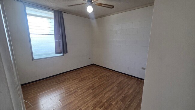 Building Photo - Pearl Ridge 2 Bedroom at Harbor Vista.