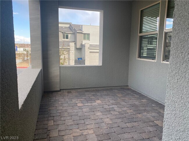 Building Photo - 11545 Alpine Cove Ave