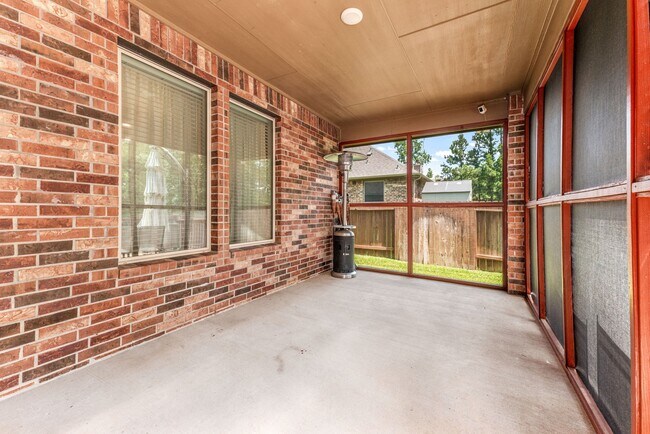 Building Photo - 288 Dawn Brook Ln