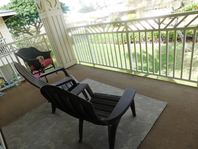 Building Photo - Fully Furnished 3BR/3BA Twnhs w/Prkg for 2 - Available Now