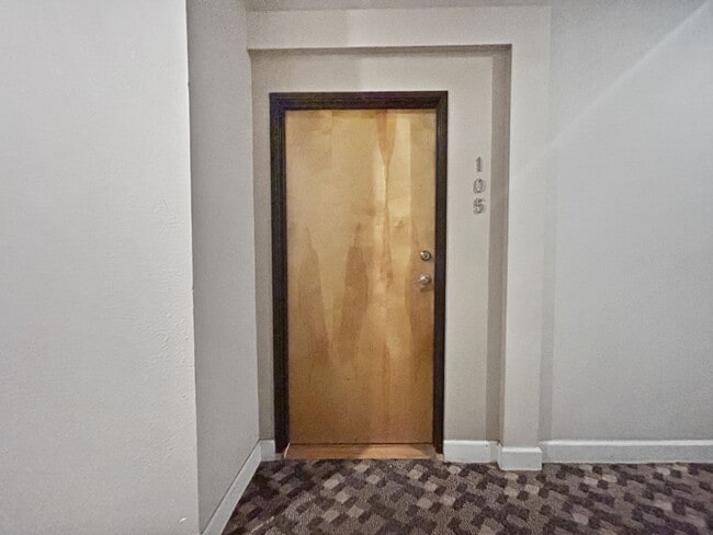 Building Photo - $0 DEPOSIT OPTION. 2 BED 2.5 BATH CONDO AT STUDIO 70 IN DENVER'S GOLDEN TRIANGLE. PARKING INCLUDED!