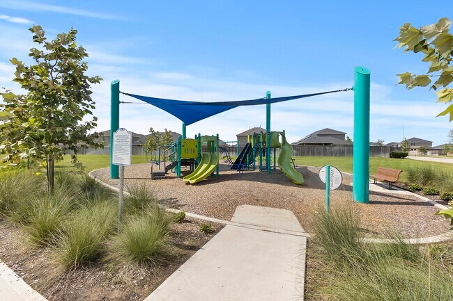 Building Photo - 21514 Autumn Summit St