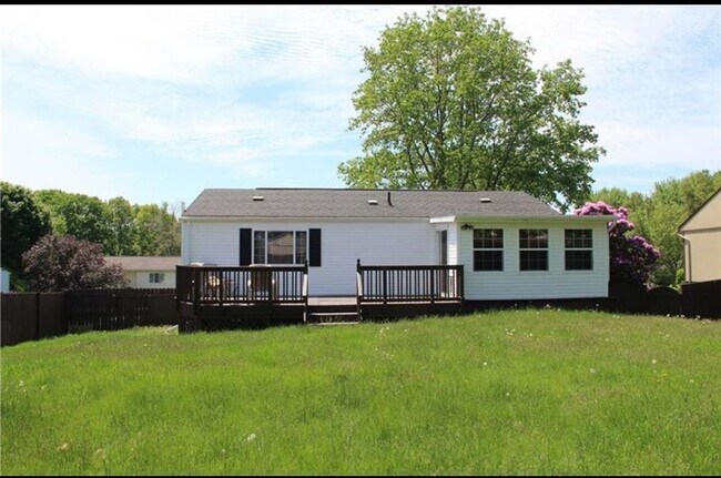 Building Photo - 265 Constellation Dr