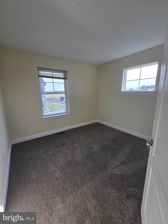 Building Photo - 23613 Linkside Dr