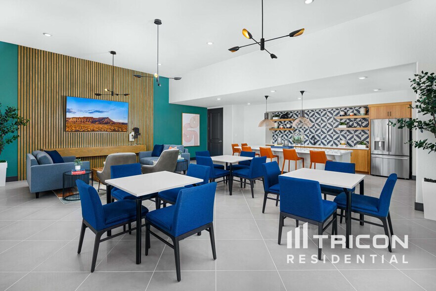 Building Photo - 2037 Comstock Ln