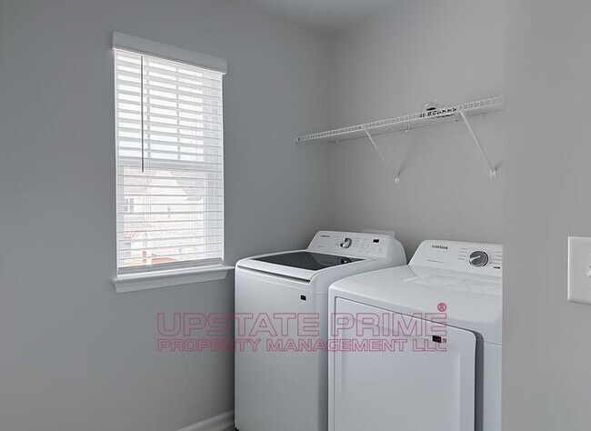 Building Photo - 610 Poinsett Bridge Wy