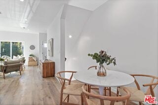 Building Photo - 10825 Hartsook St