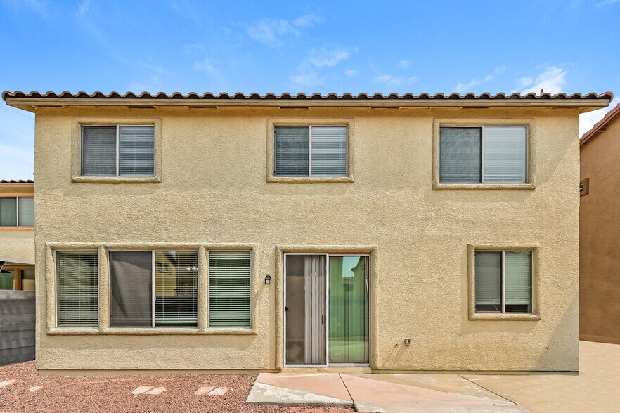 Building Photo - 5441 Pipers Stone St