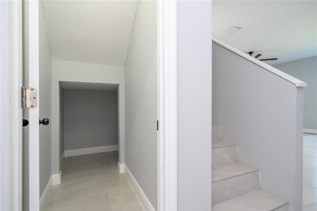 Building Photo - 356 Cherokee Ave