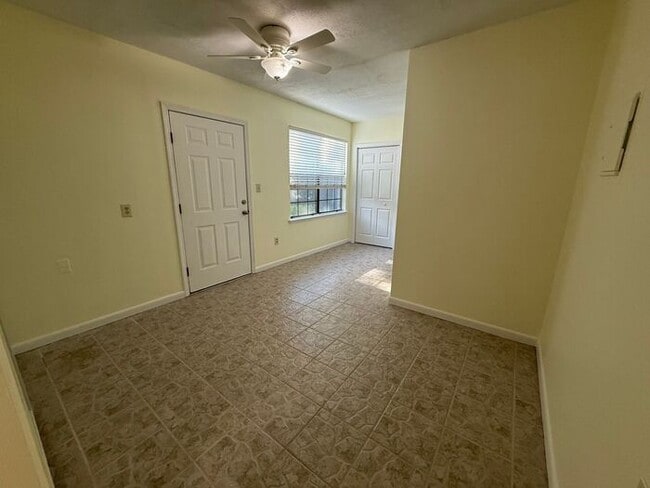 Building Photo - Gulf Breeze - Santa Rosa Shores - 3 bedroo...