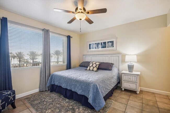 Building Photo - 104 Gulfside Ct