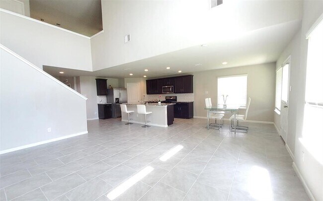 Building Photo - 3303 Zephyr Park Ln