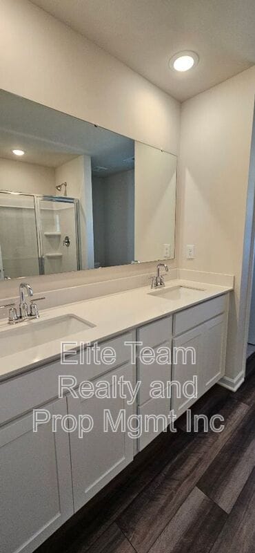 Building Photo - 1615 Cannonball Ln