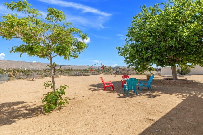 Building Photo - 56034 Desert Gold Dr