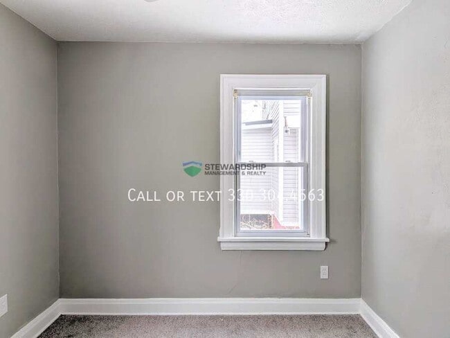 Building Photo - 916-918 Peckham St.-916