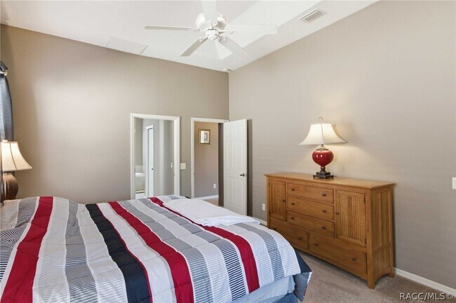 Building Photo - 467 W Mickey Mantle Path