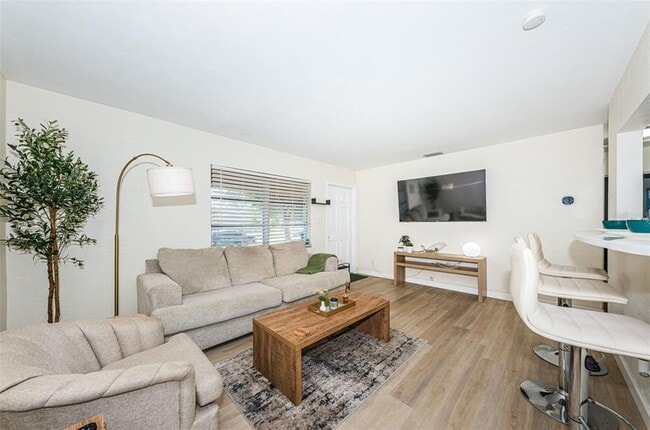 Building Photo - 4249 8th Ave N