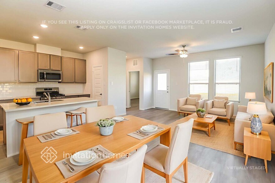 Building Photo - 5727 Daphne Dr