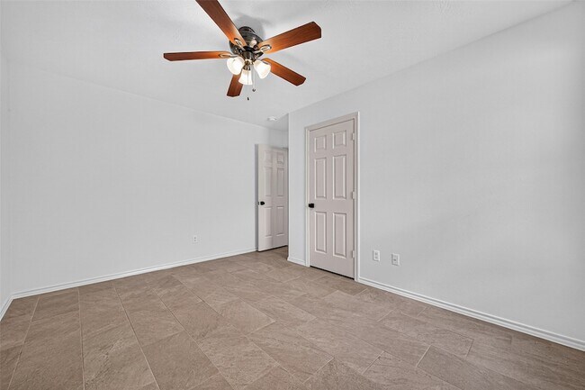 Building Photo - 3118 Aylesworth Ct
