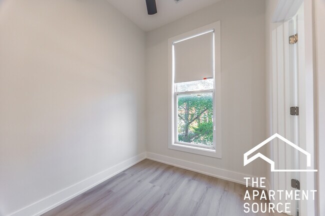 Building Photo - 1311 W Ohio St