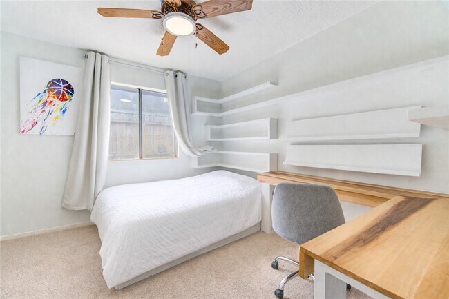 Building Photo - 7027 Brockington Dr