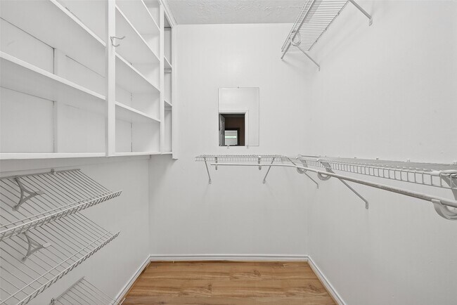 Building Photo - 17125 County Rd 127