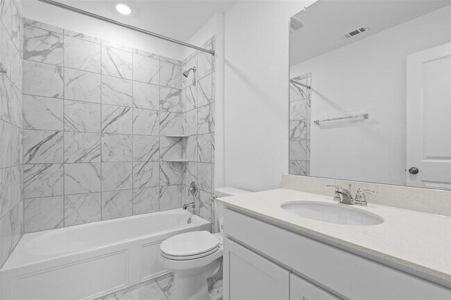 Building Photo - 105 Allegro Dr