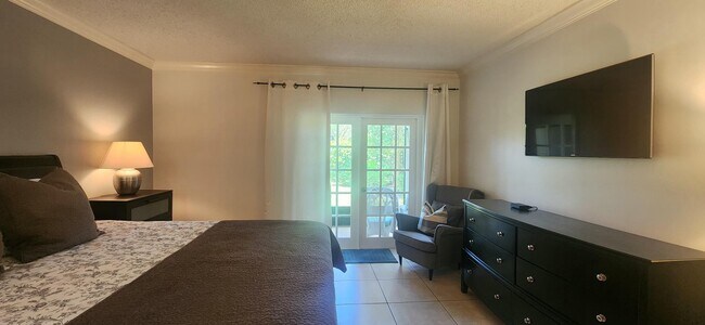 Building Photo - 11863 Wimbledon Cir