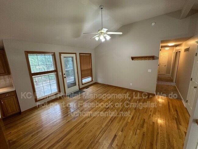 Building Photo - 1224 SE Princeton Dr