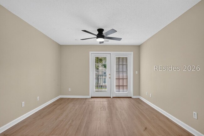 Building Photo - 100 Kensington Blvd