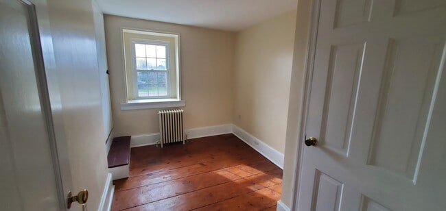 Building Photo - 159 Limerick Center Rd