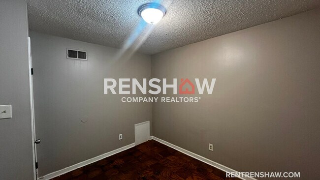 Building Photo - 3773 Voltaire Ave