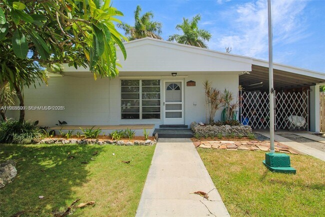 Building Photo - 10250 Caribbean Blvd