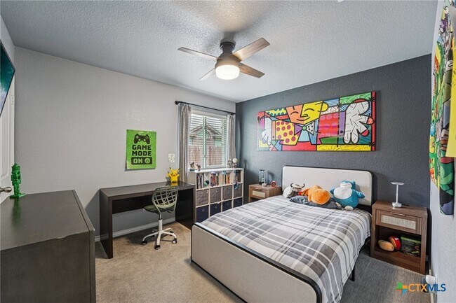 Building Photo - 3303 Vineyard Trail