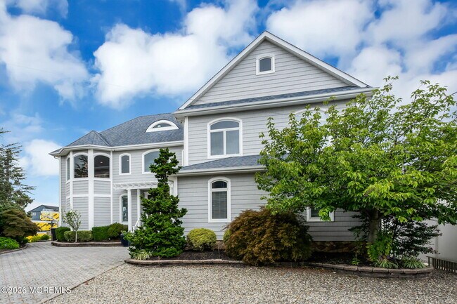 Building Photo - 3110 Windsor Ave