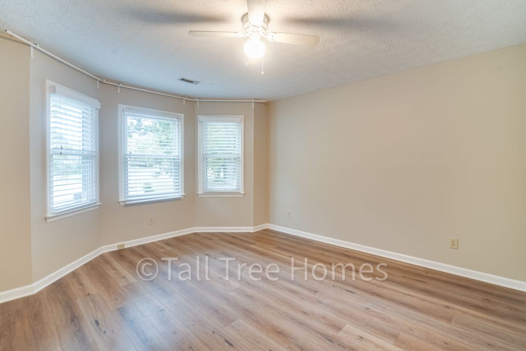 Building Photo - 410 Murry Park