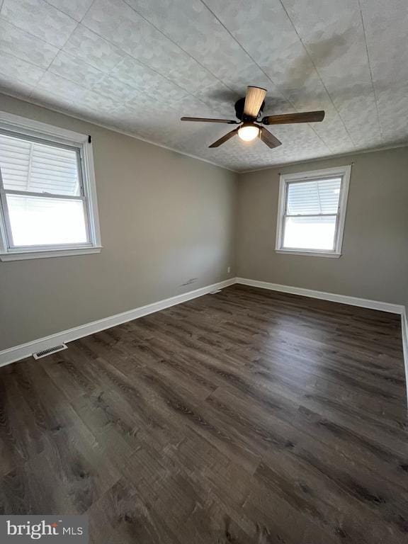 Building Photo - 1113 E Hunting Park Ave