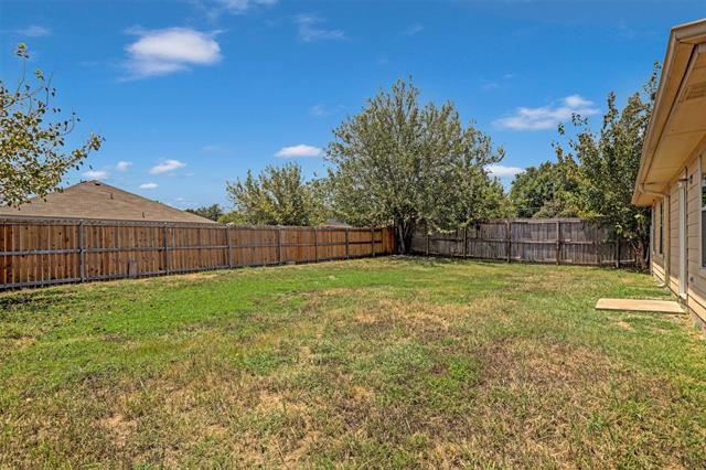 Building Photo - 105 Sandlewood Dr