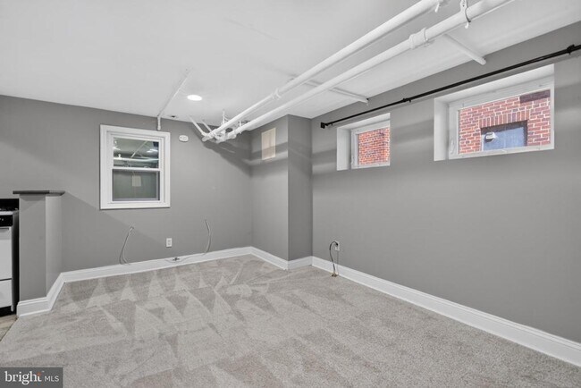 Building Photo - 4130 Military Rd NW