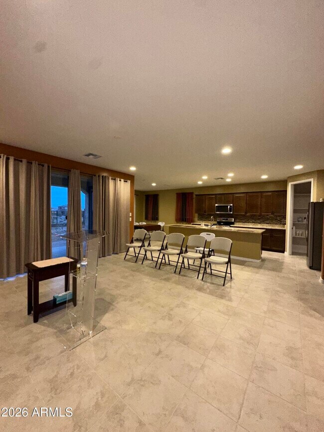 Building Photo - 24647 W Watkins St