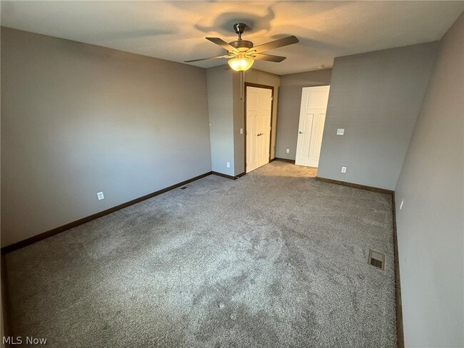 Building Photo - 244 Allen Ln SE