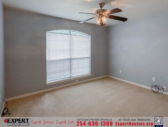 Building Photo - A Beautifully Updated 3-Bedroom Home that ...