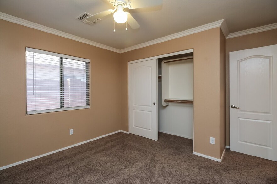 Building Photo - 3881 E Wyatt Way