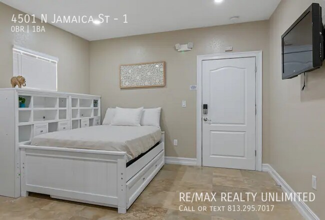 Building Photo - Fully Furnished - Studio - 4501 N Jamaica ...