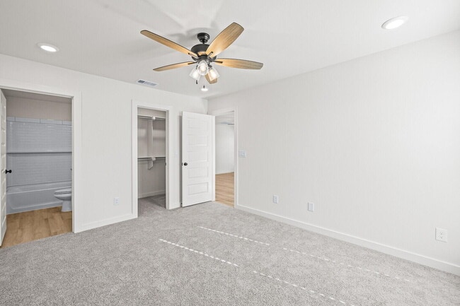 Building Photo - 517 E 23rd St