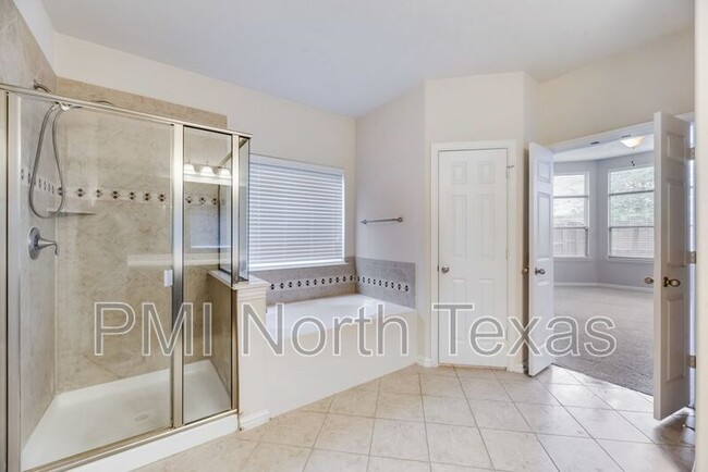 Building Photo - 415 San Marcos Dr