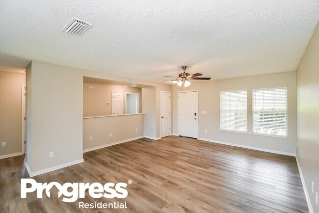 Building Photo - 7118 Newman Lake Ct